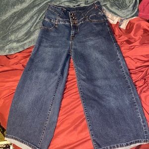 Ankle height blue fisherman jeans, blue